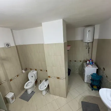 Xhulio Daily Rent * Durrës