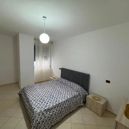 Xhulio Daily Rent Apartment
