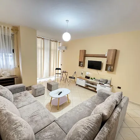 Xhulio Daily Rent * Durrës