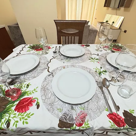 Apartment Xhulio Daily Rent